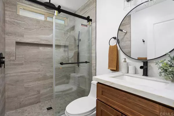 1385 Temple Heights DR, Oceanside, CA 92056