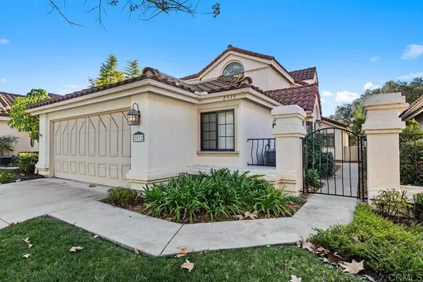2533 Holly Valley DR, Vista, CA 92084