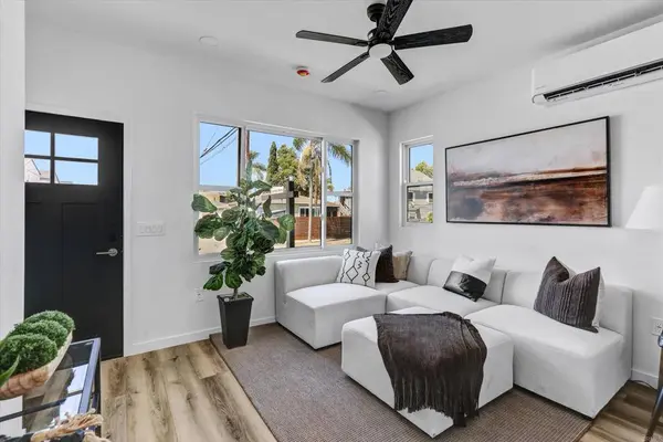 3569 Monroe AVE, San Diego, CA 92116