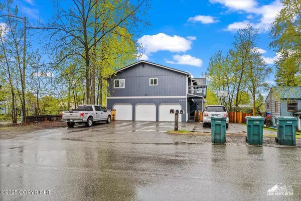 6636 Donna DR, Anchorage, AK 99504