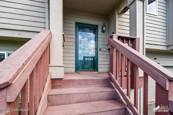 6839 Peck AVE, Anchorage, AK 99504