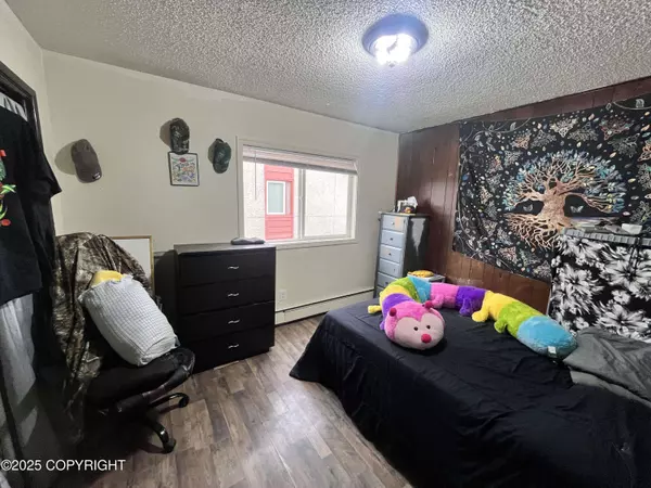 4330 San Roberto AVE, Anchorage, AK 99508