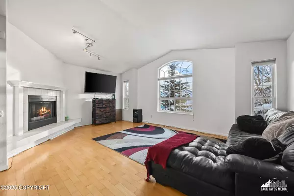 1957 Terrebonne LOOP, Anchorage, AK 99502