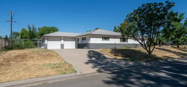 109 W Morris AVE, Fresno, CA 93704