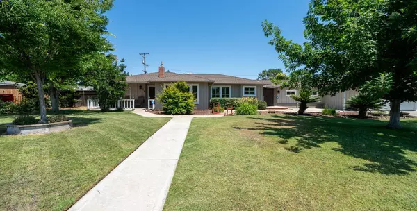 534 W Swift AVE, Fresno, CA 93705