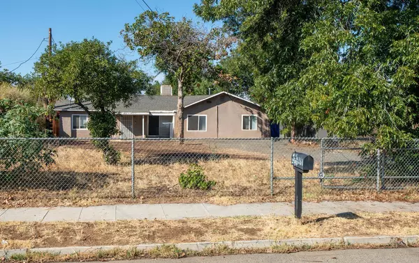 4731 E Turner AVE, Fresno, CA 93702