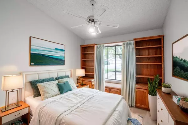 2549 Purvis AVE, Clovis, CA 93611