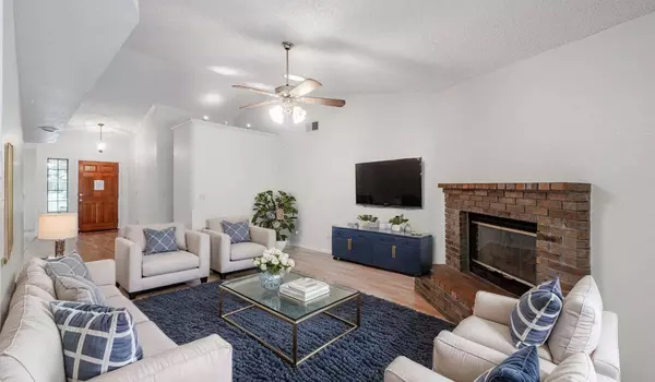 2549 Purvis AVE, Clovis, CA 93611