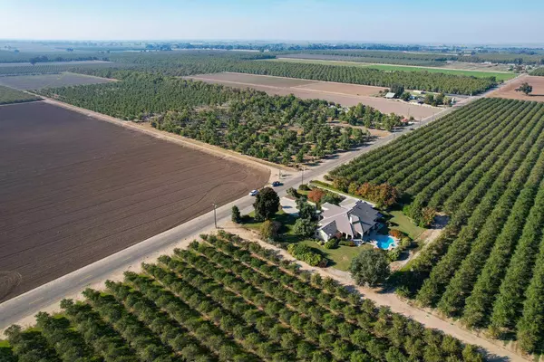 4769 13 1/4 AVE, Hanford, CA 93230