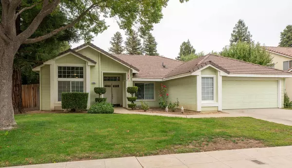 2531 Scott AVE, Clovis, CA 93611