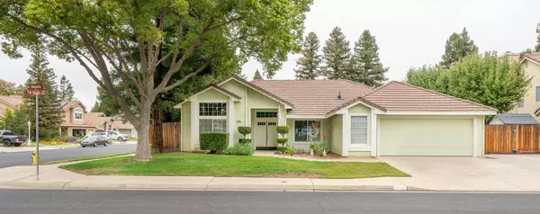 2531 Scott AVE, Clovis, CA 93611