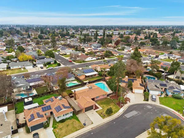 1721 Beverly AVE, Clovis, CA 93611