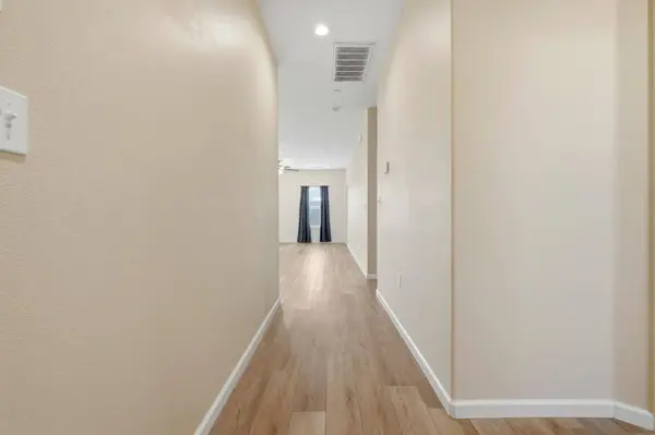 10692 Daisy WAY, Armona, CA 93202