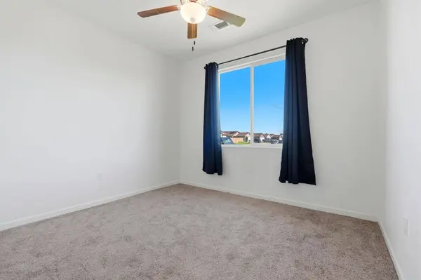 10692 Daisy WAY, Armona, CA 93202