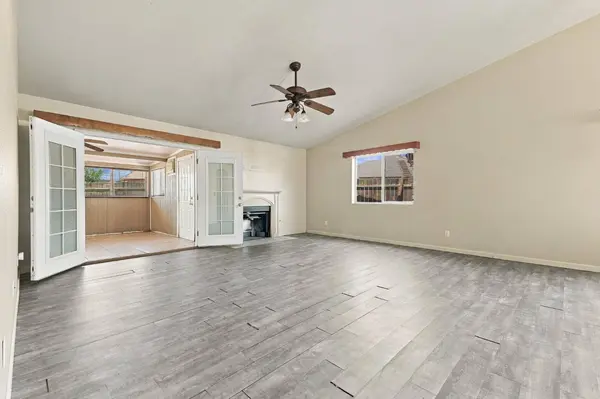 1434 Butternut DR, Hanford, CA 93230