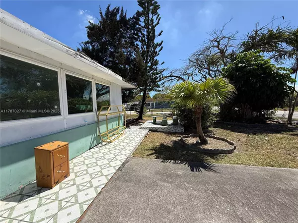 22534 SW 114th Pl, Miami, FL 33170