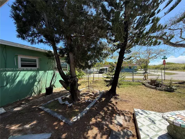 22534 SW 114th Pl, Miami, FL 33170