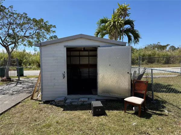 22534 SW 114th Pl, Miami, FL 33170