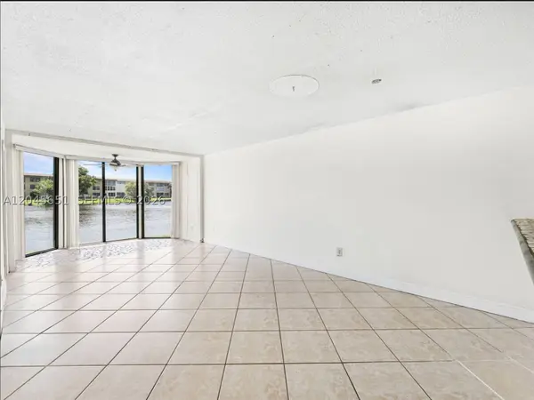 18900 NE 14th Ave #D106, Miami, FL 33179