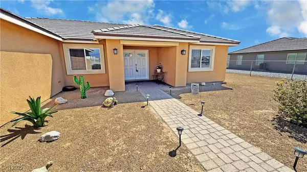 581 E Jaybird ST, Pahrump, NV 89048