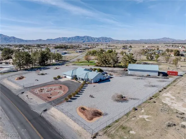 2060 Red Rock DR, Pahrump, NV 89048