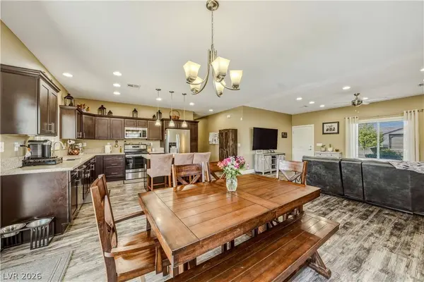 91 Weeping Willow CT, Pahrump, NV 89048