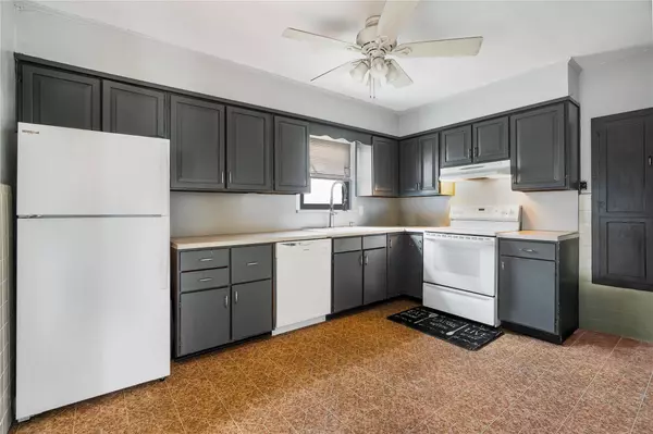 15 Clark ST, Poughkeepsie, NY 12601