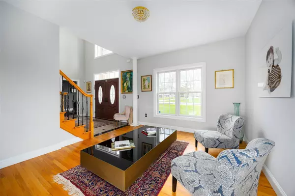 3 Trinity WAY, Lagrangeville, NY 12540