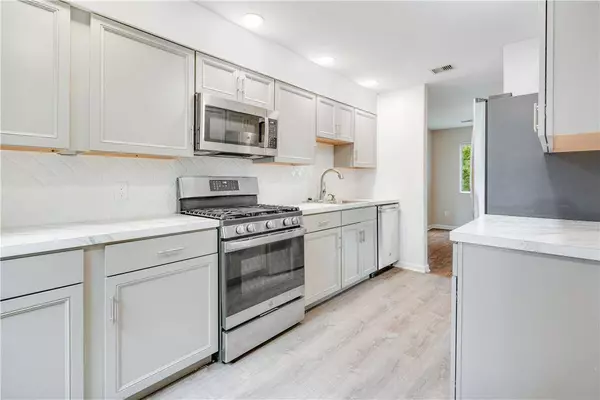 2903 Fox LN, Poughkeepsie, NY 12603