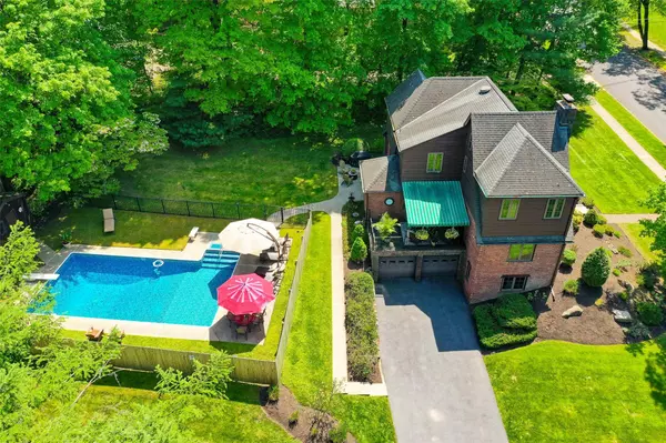 38 Loockerman AVE, Poughkeepsie, NY 12601