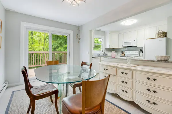 53 Cardinal DR, Poughkeepsie, NY 12601