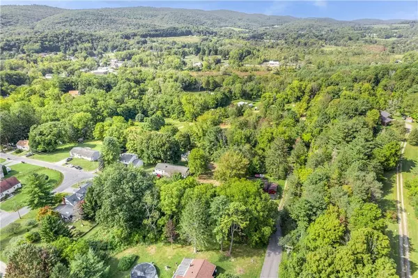 75 Midway AVE, Amenia, NY 12501