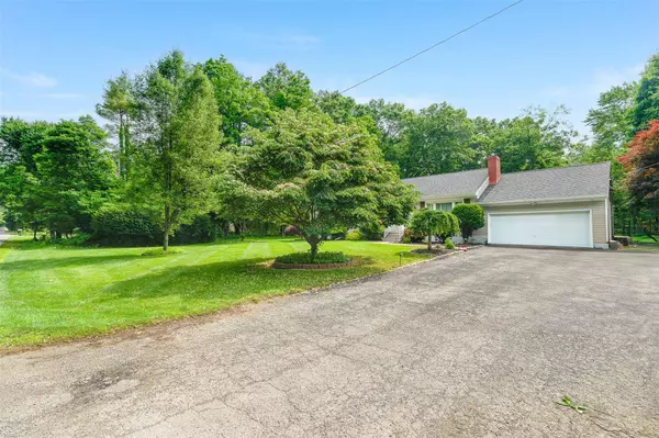 63 Lake Walton RD, Wappingers Falls, NY 12590