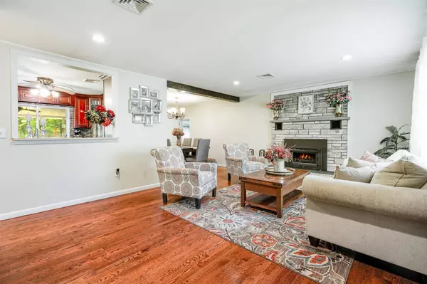 63 Lake Walton RD, Wappingers Falls, NY 12590