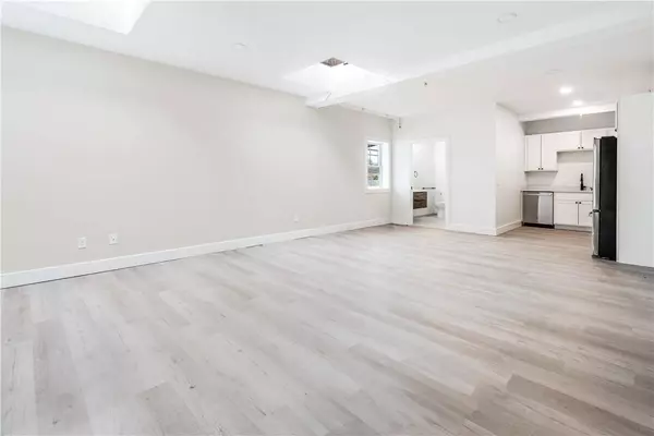 202 Hooker AVE #2, Poughkeepsie, NY 12601