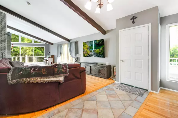 29 Miller Hill DR, Lagrangeville, NY 12540