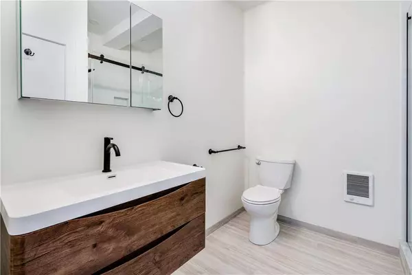 202 Hooker AVE #2, Poughkeepsie, NY 12601