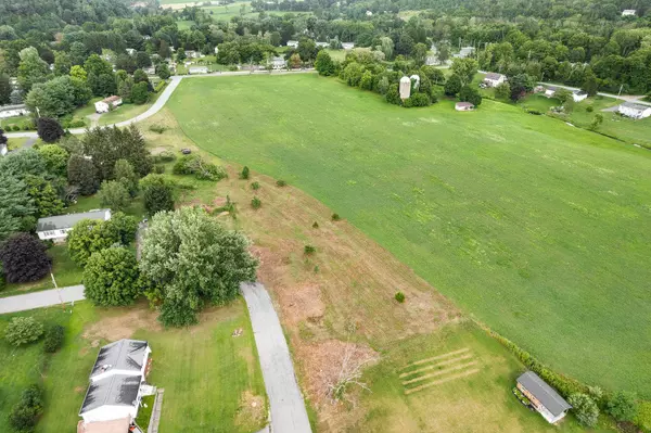 15 Evan RD, Dover Plains, NY 12522