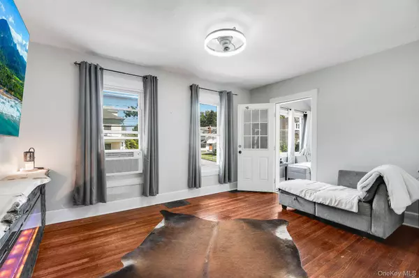 21 Forbus ST, Poughkeepsie, NY 12601