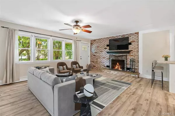 68 Gerald DR #D1, Poughkeepsie, NY 12601