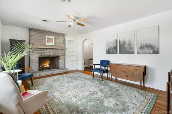 42 Clark ST, Poughkeepsie, NY 12601