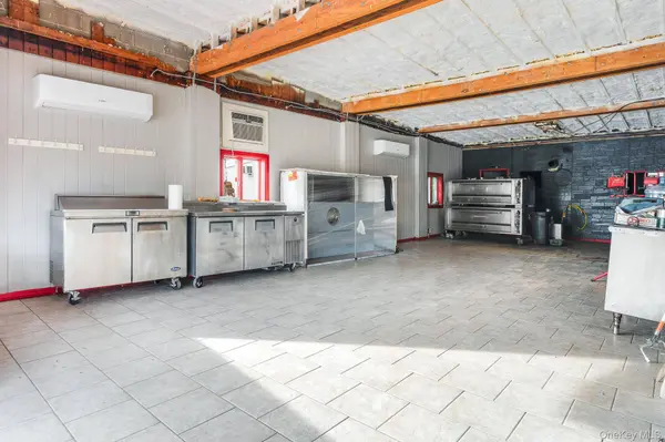 300 Hooker AVE, Poughkeepsie, NY 12603