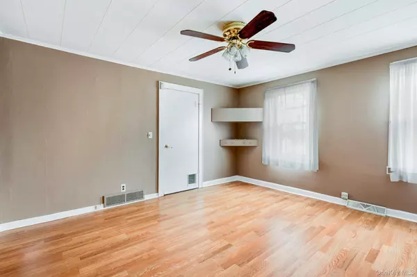 36 Spruce ST, Poughkeepsie, NY 12601