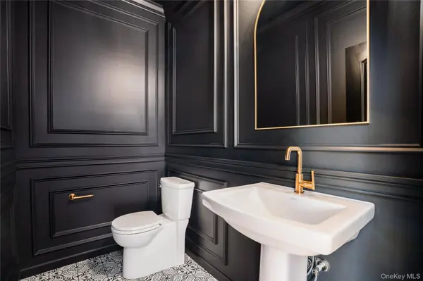 317 Hynes RD, Poughquag, NY 12570