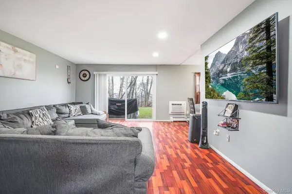 16 Alpine DR #A, Wappingers Falls, NY 12590