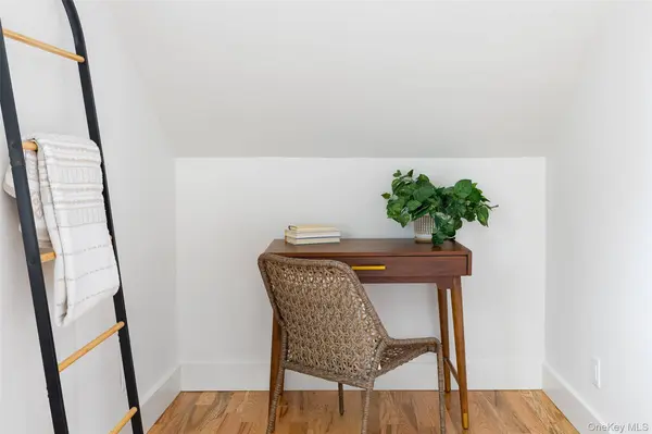 96 Montfort RD, Wappingers Falls, NY 12590