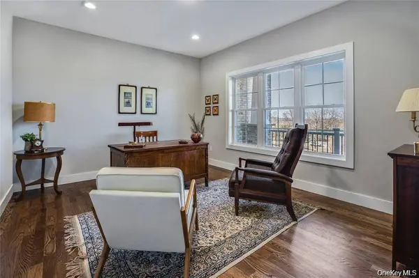 26 Gentry BND, Poughkeepsie, NY 12603