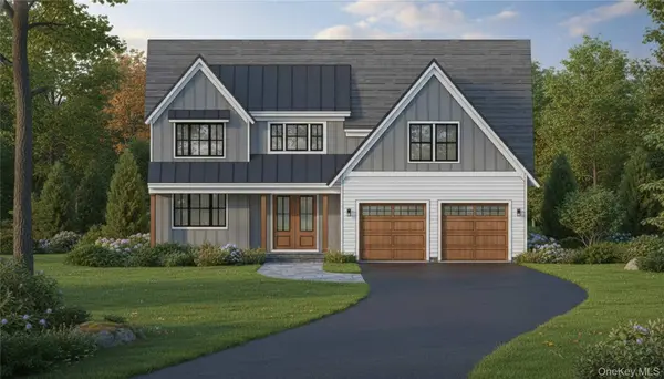 14 Bear Hollow LN, Hyde Park, NY 12538