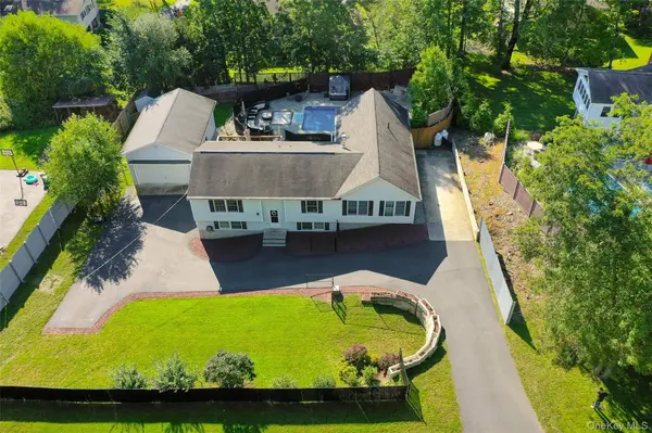 41 Martin DR, Poughkeepsie, NY 12603