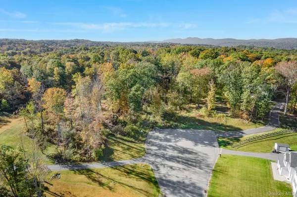 Lot 5 Pond View CT, Hyde Park, NY 12538